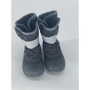 Kamik Kids Size 7 Black Winter Snow Boots Insulated Cold Weather